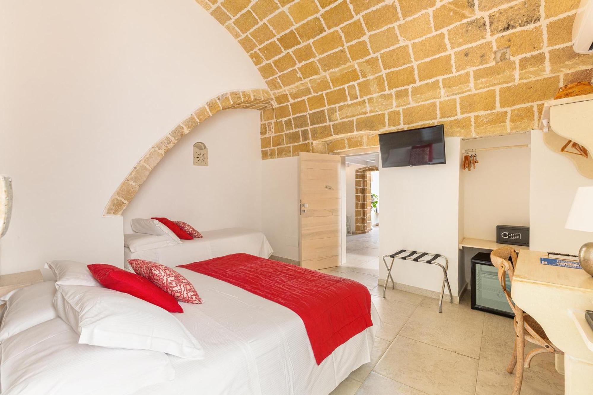 Clara Domus Bed & Breakfast Gallipoli Ngoại thất bức ảnh